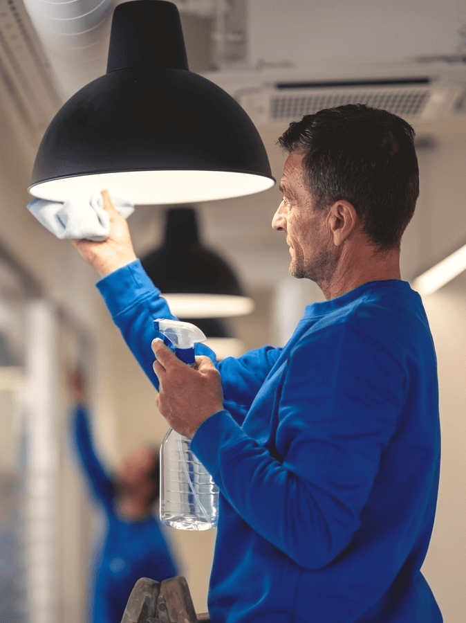 cleaning lamp