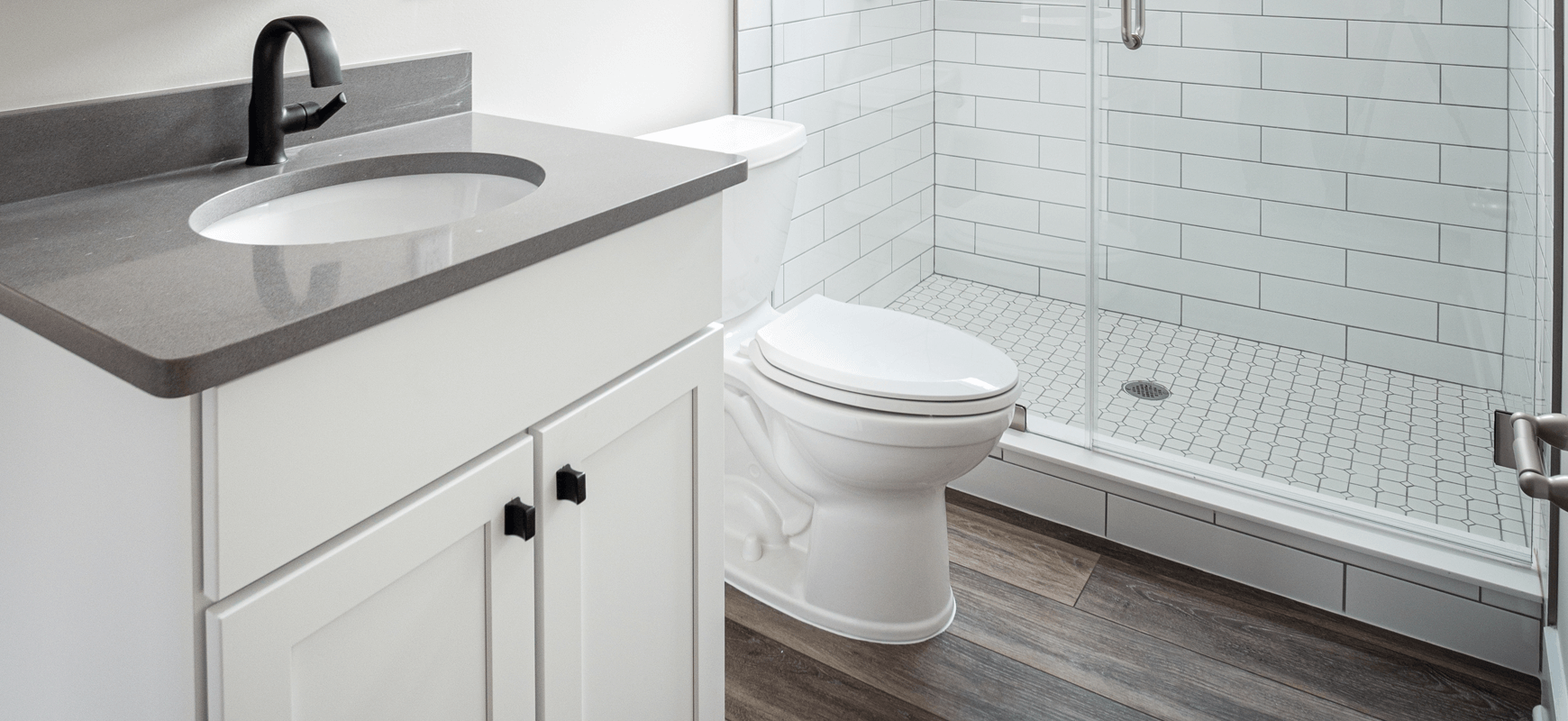 Toilet repair service